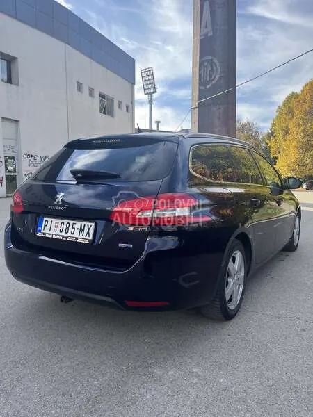 Peugeot 308 2014 photo 5