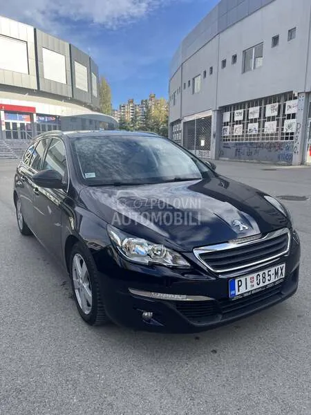 Peugeot 308 2014 photo 4