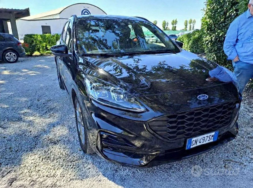 Ford Kuga 2023 photo 5