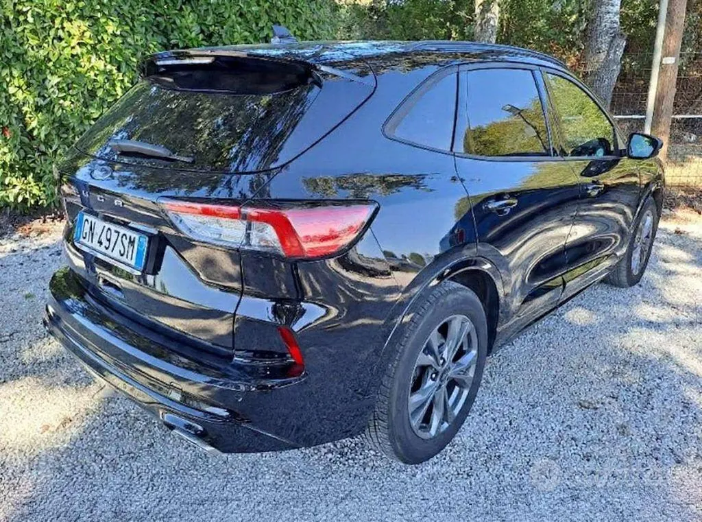 Ford Kuga 2023 photo 4