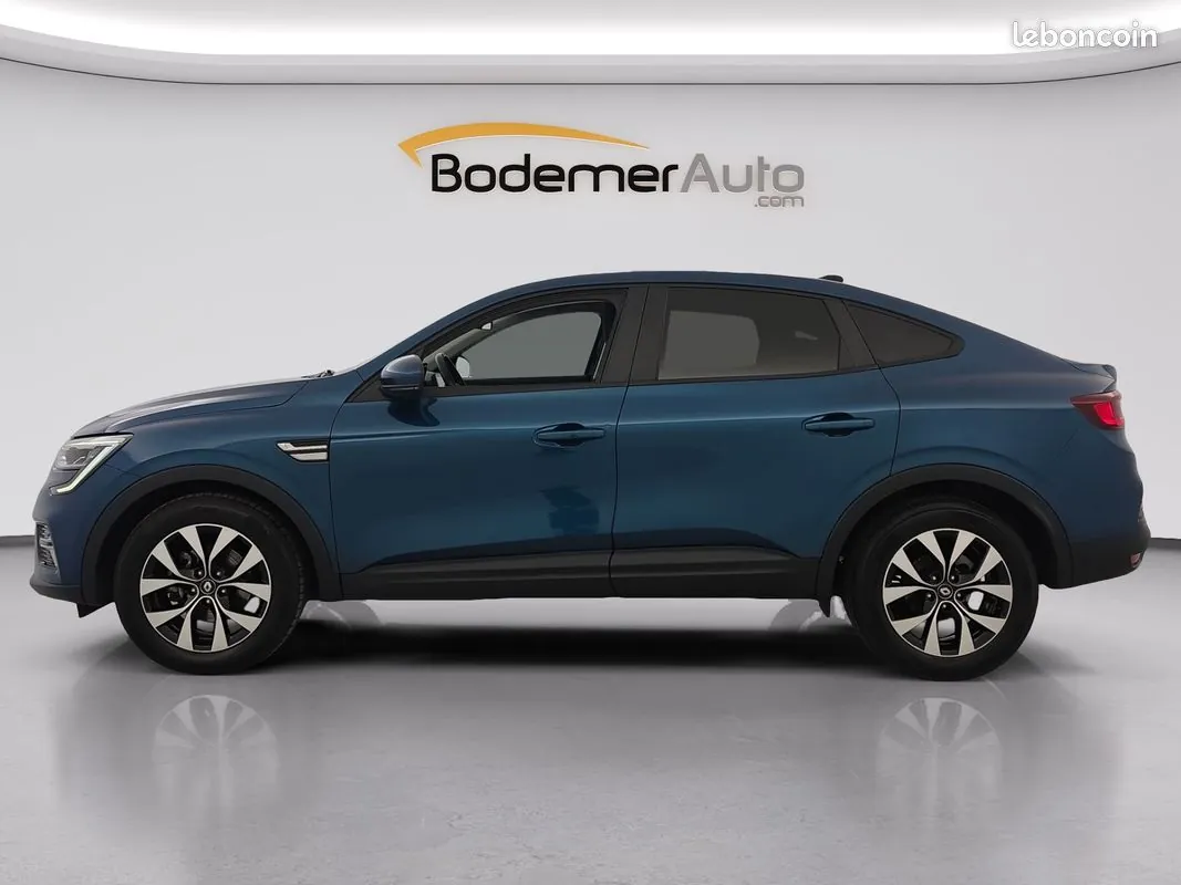 Renault Arkana 2025 photo 2