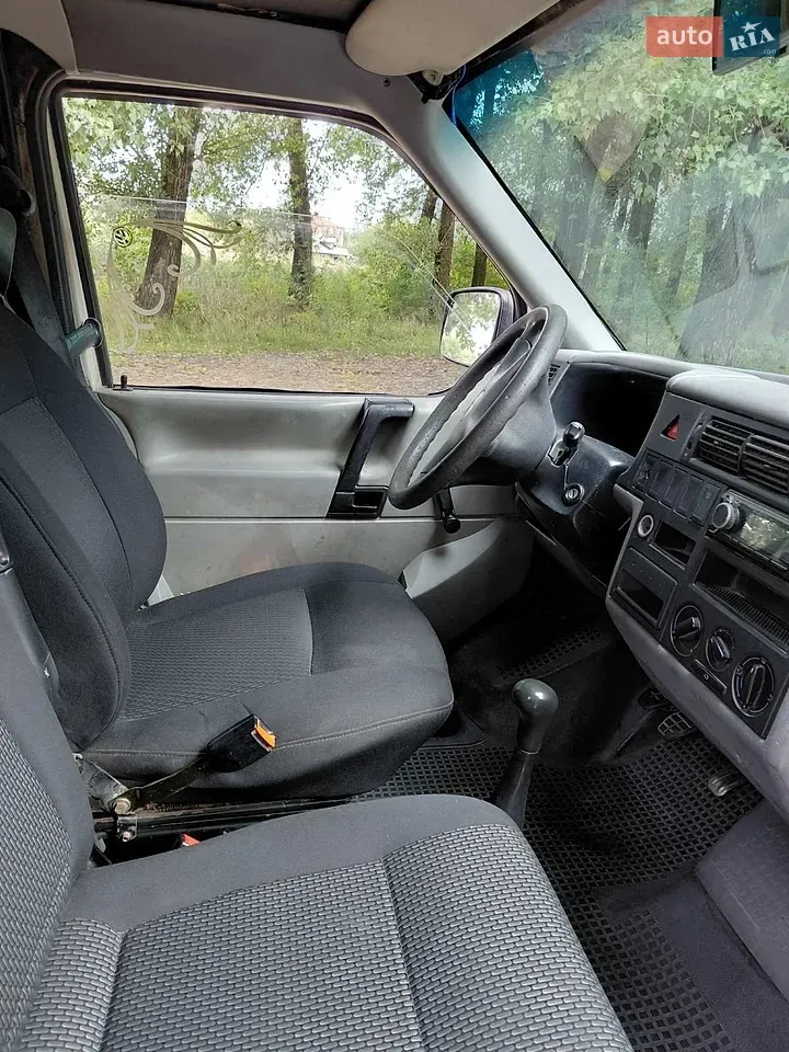 Volkswagen Transporter 1994 photo 3