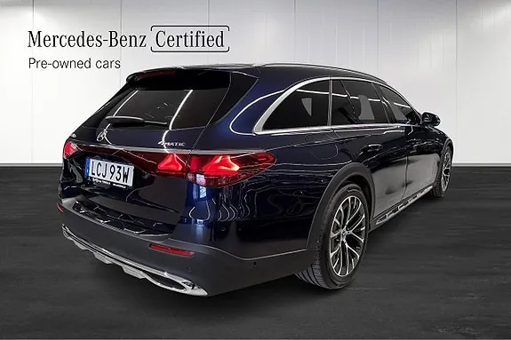 Mercedes-Benz E300 De 2025 photo 4