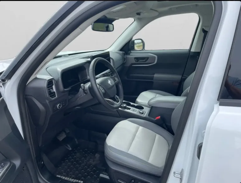 Ford Bronco Sport 2025 photo 2
