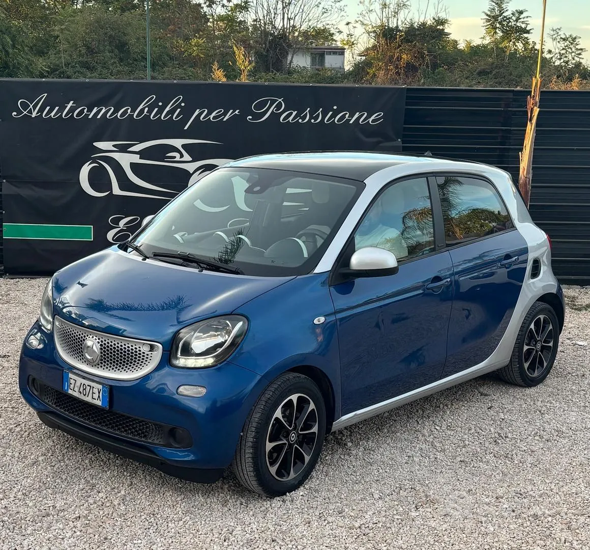 Smart Forfour 2016 photo 2