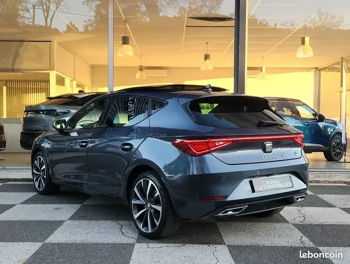 Seat Leon 2020 photo 3