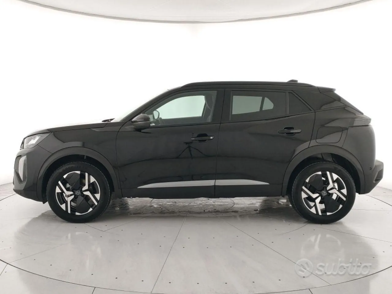 Peugeot 2008 2025 photo 2