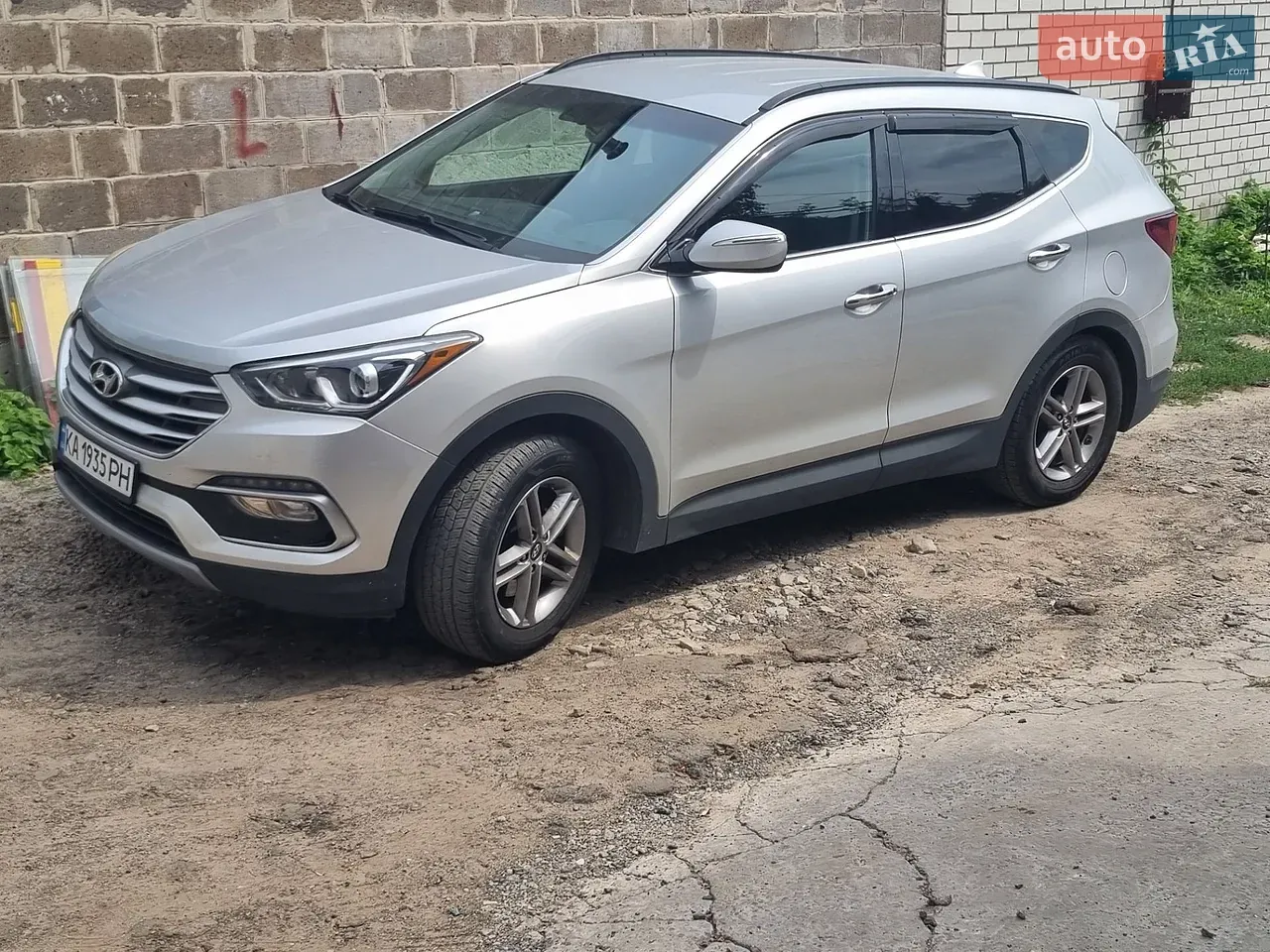 Hyundai Santa Fe 2017 photo 3