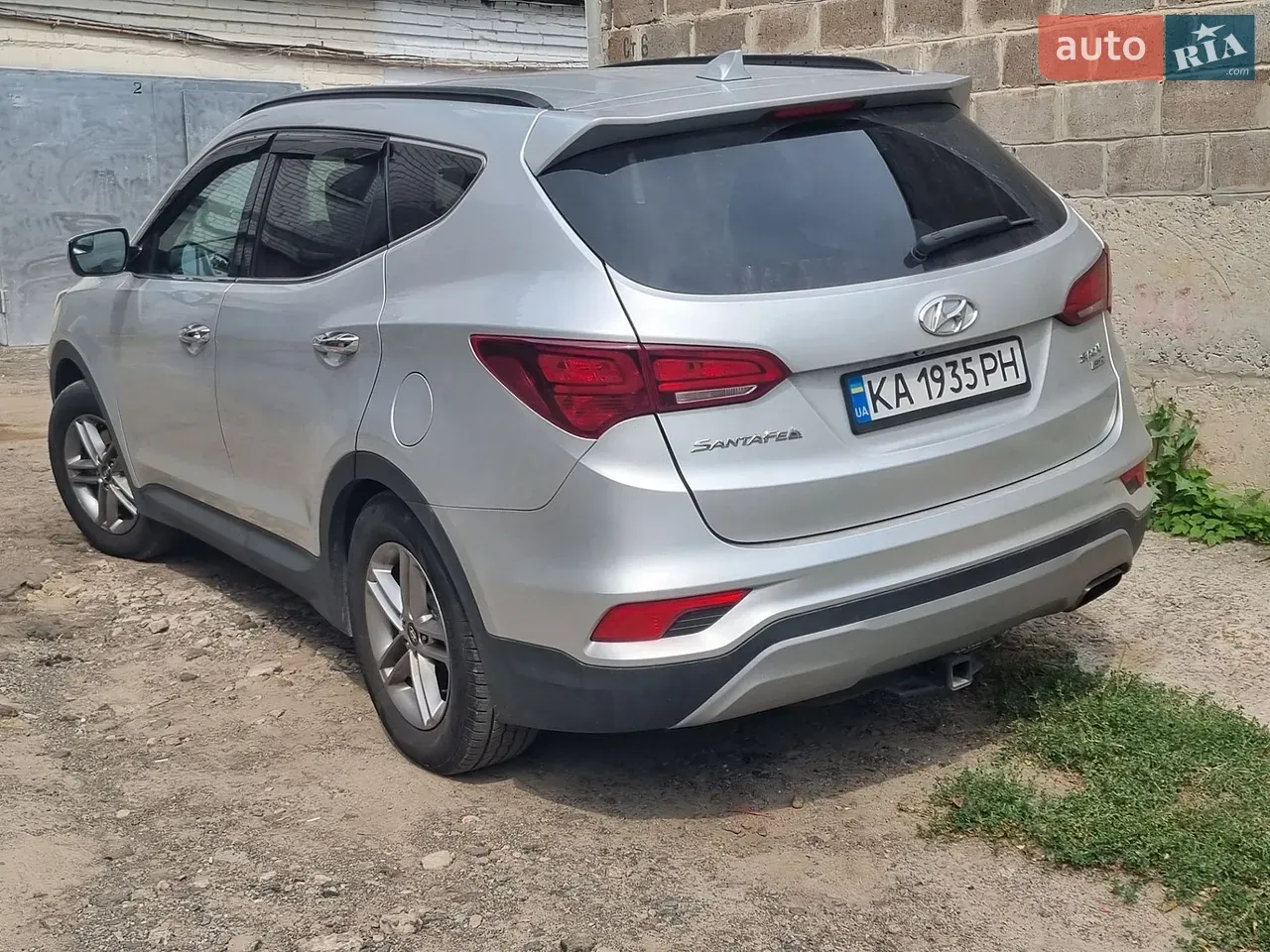 Hyundai Santa Fe 2017 photo 2