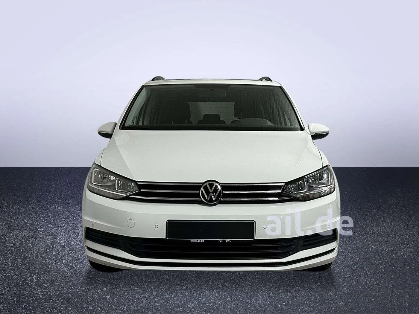 Volkswagen Touran 2021 photo 3
