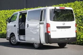Nissan Nv350 2022 photo 3