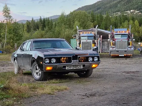 Oldsmobile Cutlass