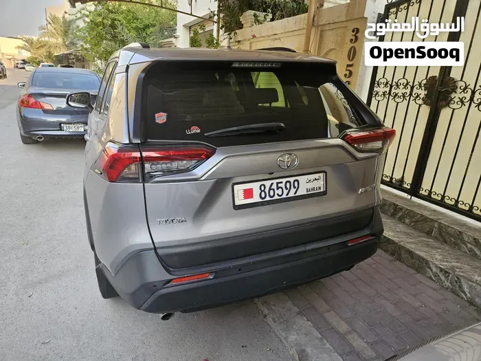Toyota Rav4 2022 photo 2