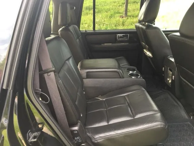 Lincoln Navigator 2010 photo 4