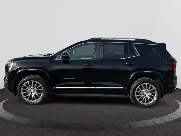 GMC Terrain 2027 photo 2