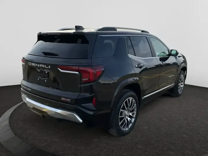 GMC Terrain 2027 photo 5