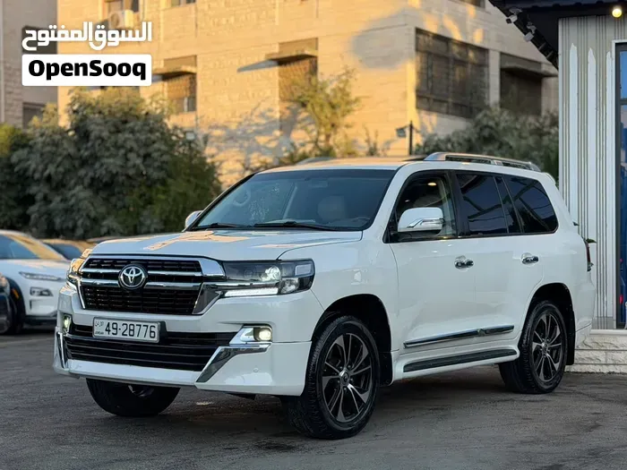 Toyota Land Cruiser 2015 photo 2