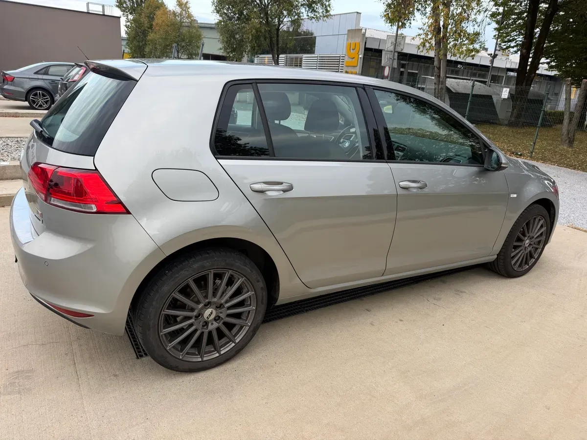 Volkswagen Golf 2015 photo 3