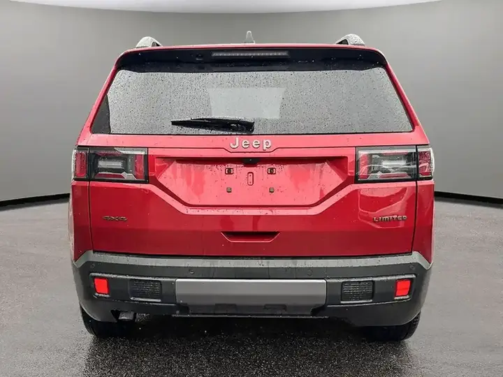 Jeep Cherokee 2026 photo 5