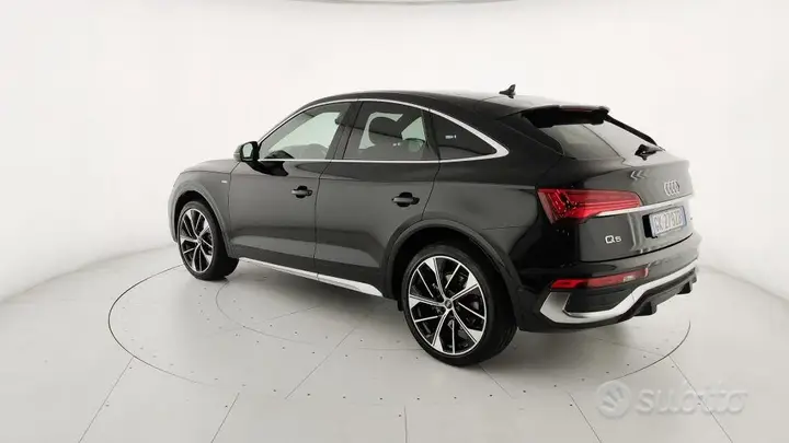 Audi Q5 2022 photo 5