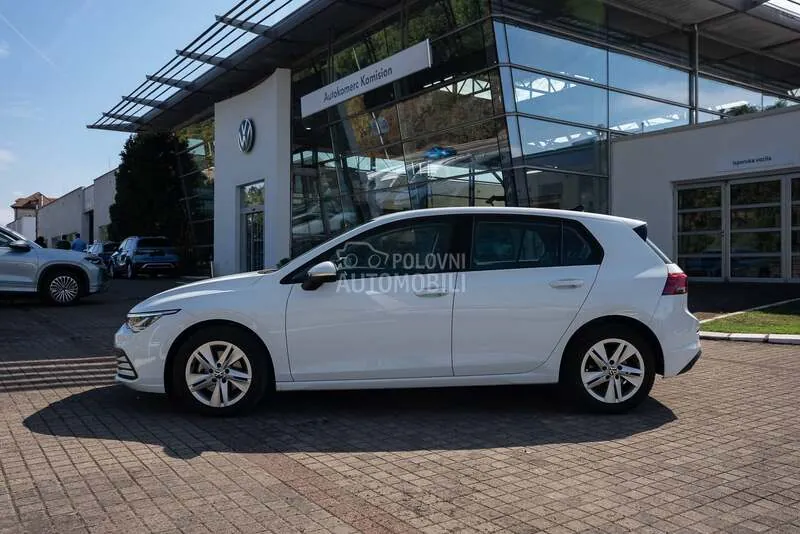 Volkswagen Golf 8 2024 photo 2