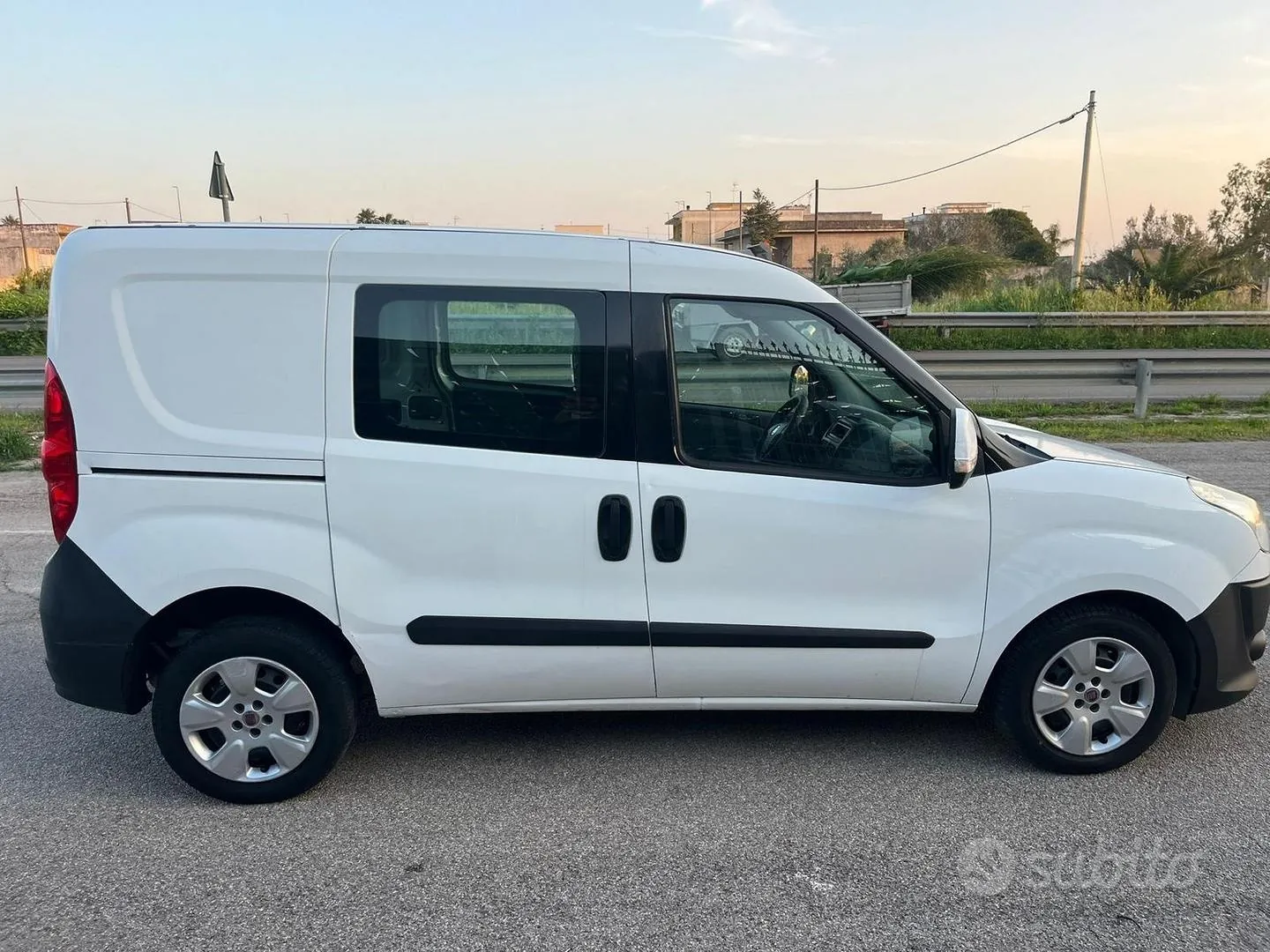 Fiat Doblo 2010 photo 4