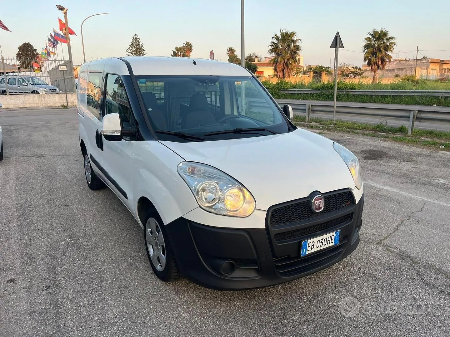 Fiat Doblo 2010 photo 3