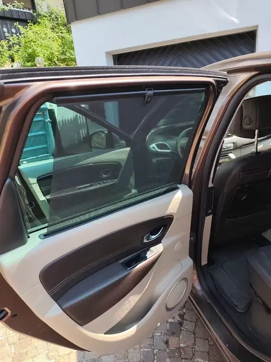 Renault Scenic 2011 photo 3