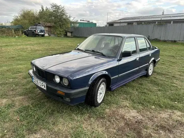 BMW 3 Series 1989 photo 3