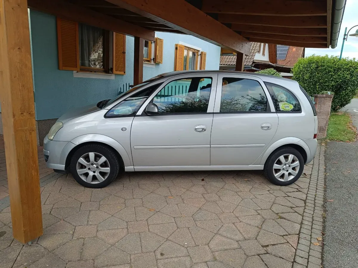 Opel Meriva 2010 photo 3