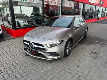 Mercedes-Benz A180