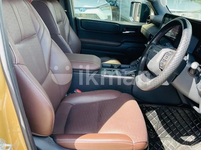 Toyota Land Cruiser Prado 2024 photo 5