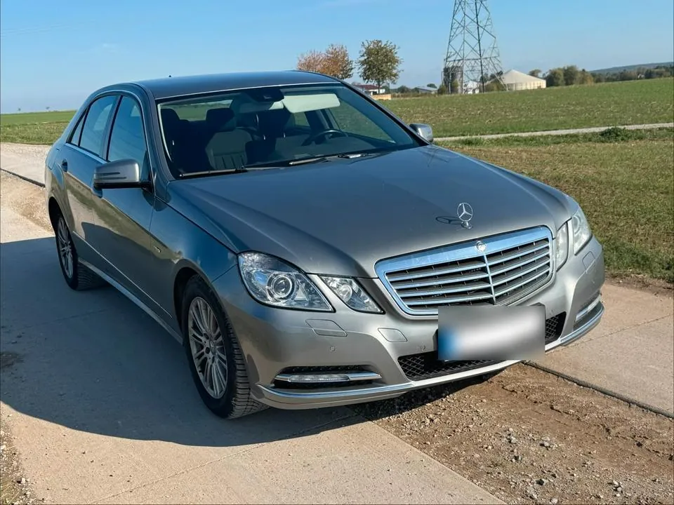 Mercedes-Benz E
