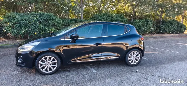 Renault Clio 2017 photo 4