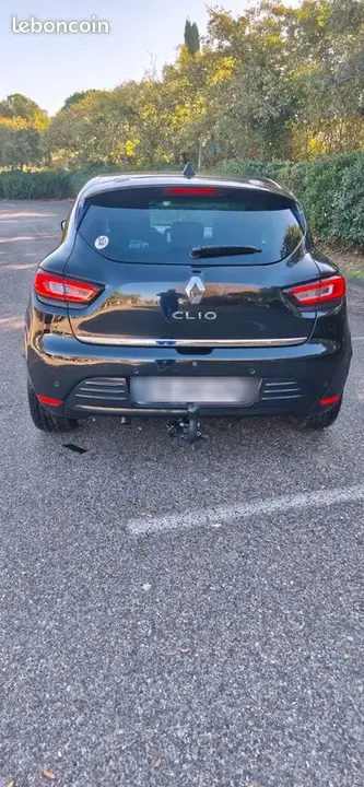 Renault Clio 2017 photo 2
