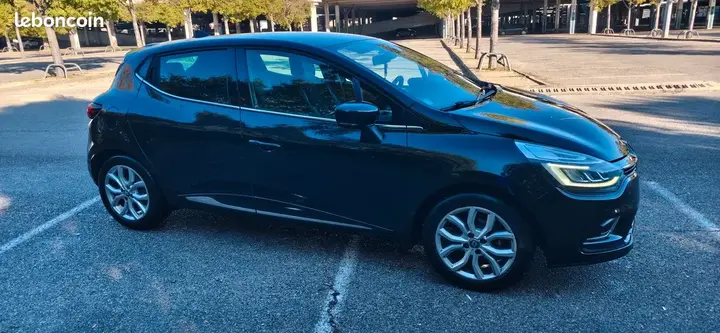 Renault Clio 2017 photo 3