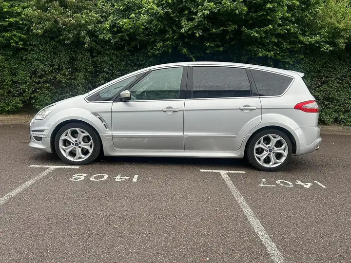 Ford S-Max 2013 photo 5