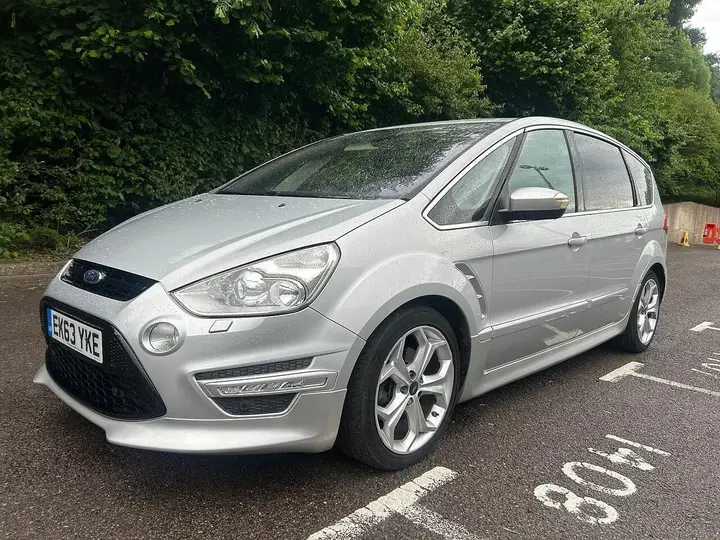 Ford S-Max 2013 photo 3