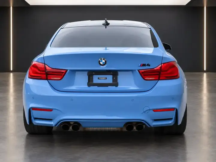BMW M4 2018 photo 4