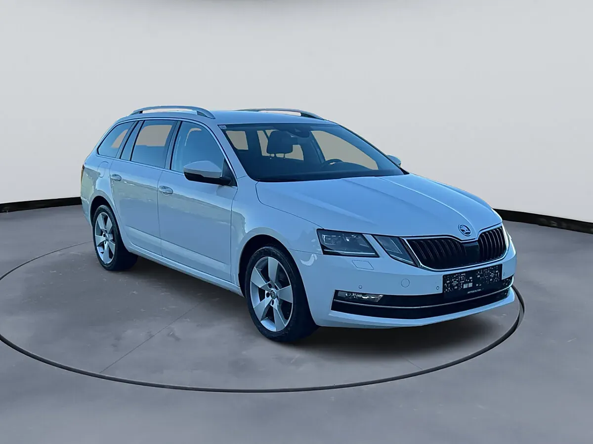 Skoda Octavia 2019 photo 3