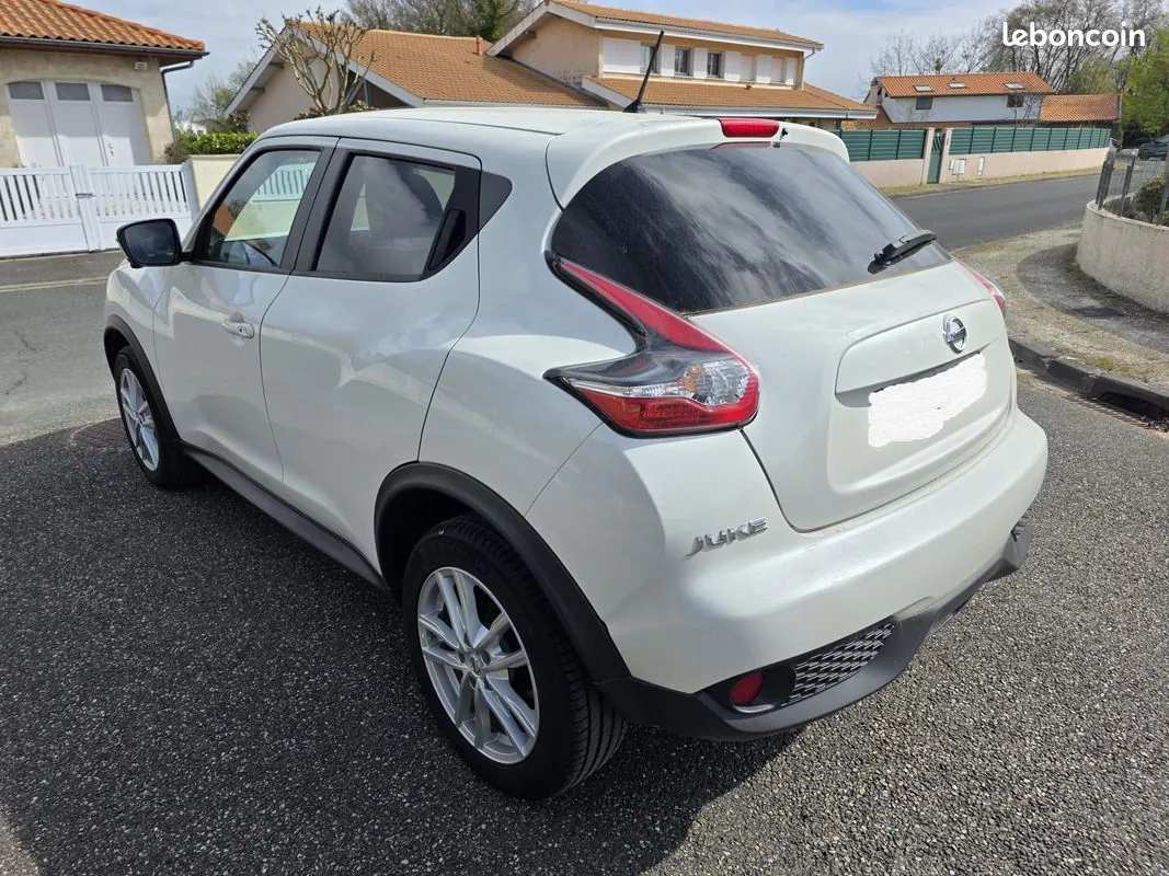 Nissan Juke 2015 photo 4