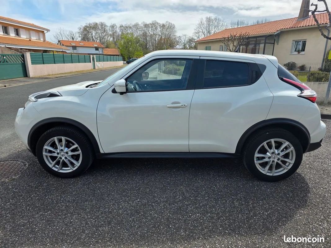 Nissan Juke 2015 photo 5