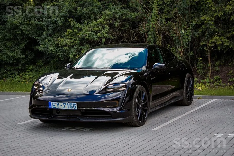 Porsche Taycan 2022 photo 3