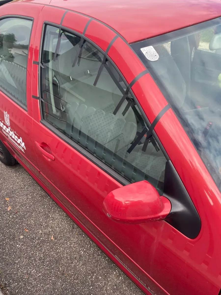 Volkswagen Bora 2001 photo 2
