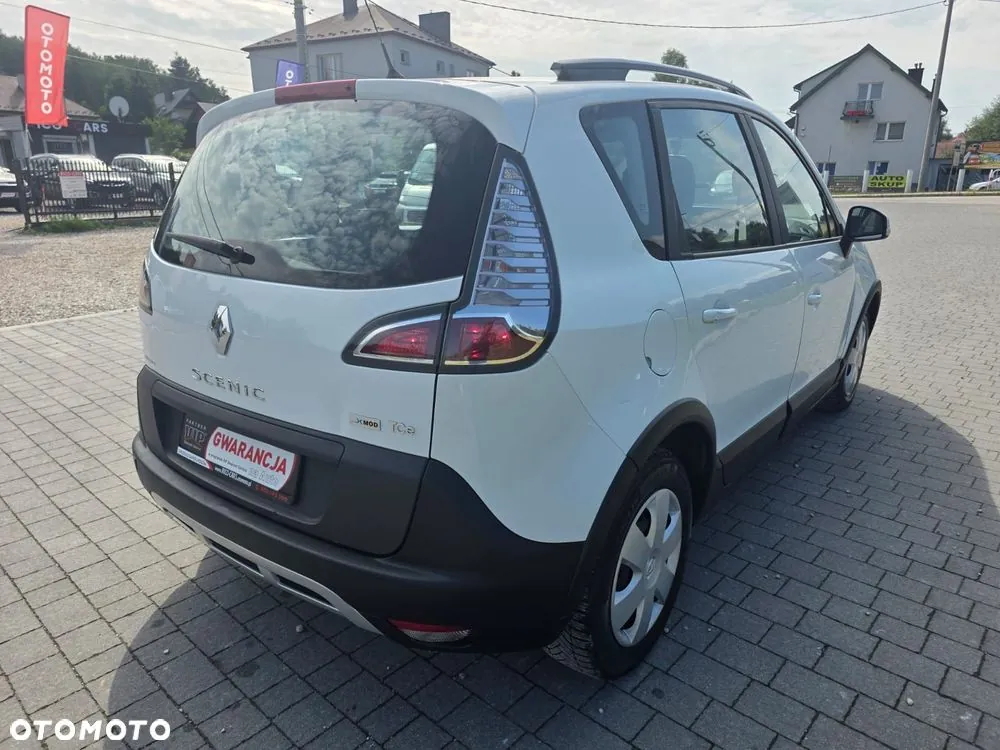 Renault Scenic 2013 photo 2
