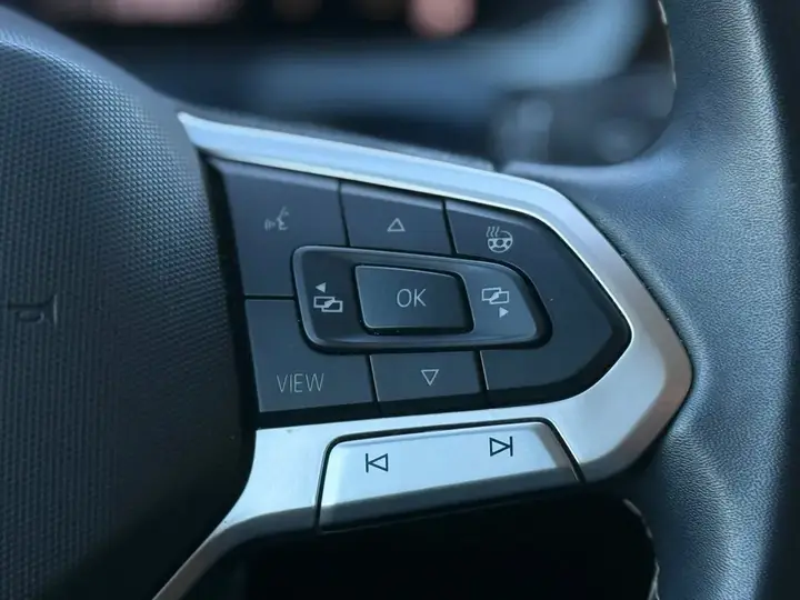 Volkswagen Taos 2024 photo 4