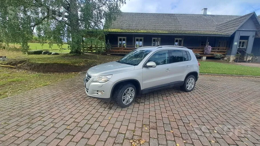 Volkswagen Tiguan 2008 photo 2