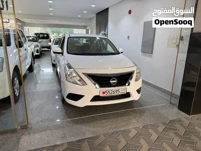 Nissan Sunny 2022 photo 2