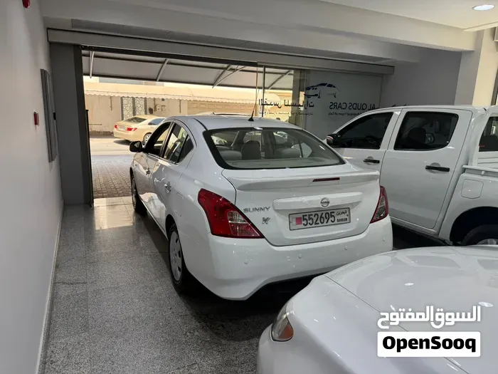 Nissan Sunny 2022 photo 4