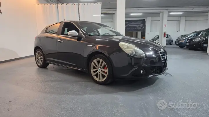 Alfa Romeo Giulietta 2011 photo 3